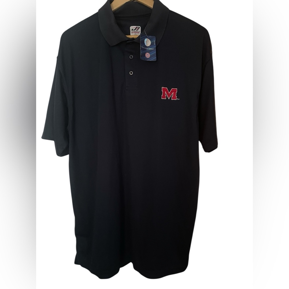 NWT Ole Miss Size XL Men’s Navy Polo Shirt with Red Logo Rebels Oxford logo